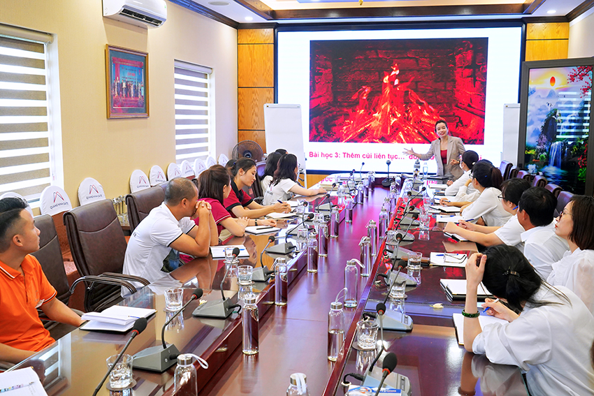 CHƯƠNG TRÌNH NÀY DÀNH CHO AI?